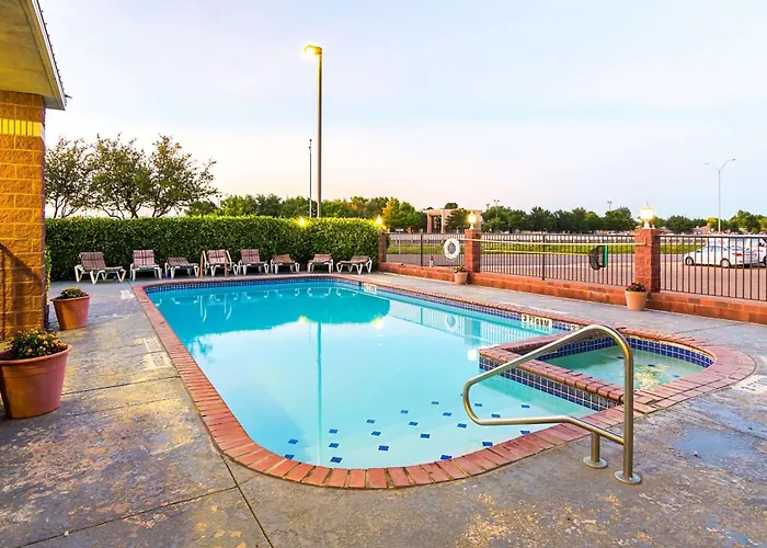 Quality Suites Lubbock Southwest